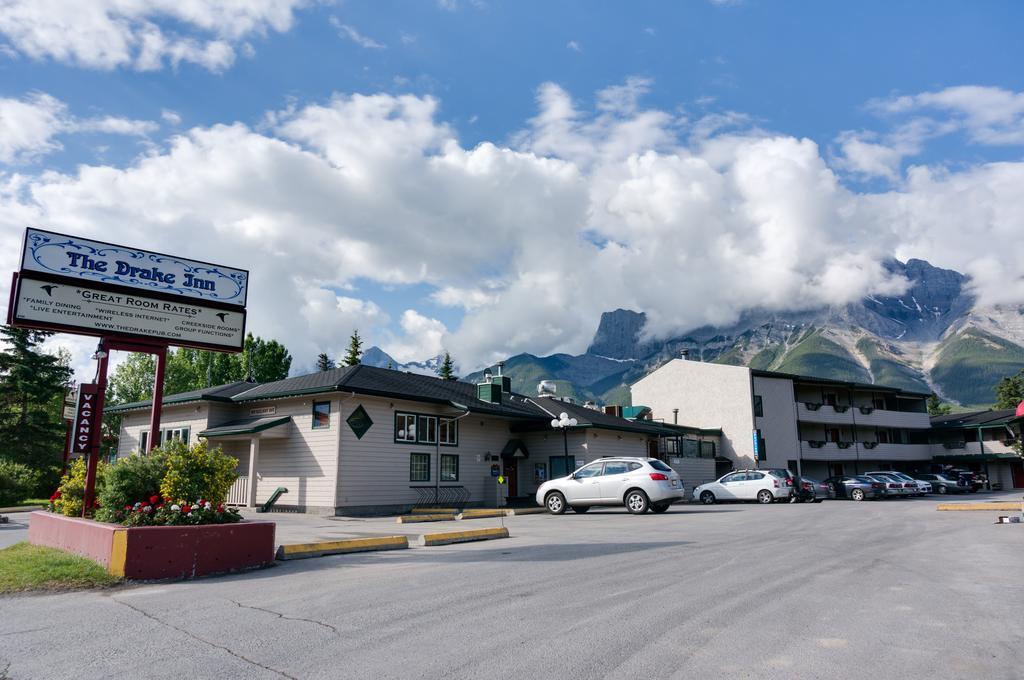 The Drake Inn Canmore Kültér fotó