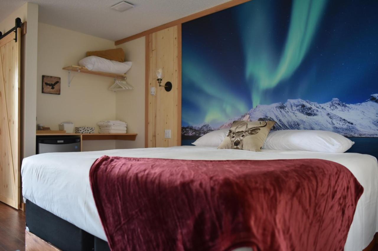 The Drake Inn Canmore Kültér fotó